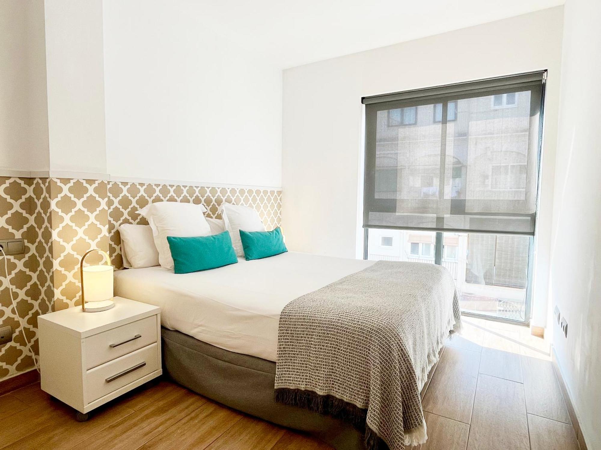 Feelathome Mozart Apartments บาร์เซโลนา ภายนอก รูปภาพ