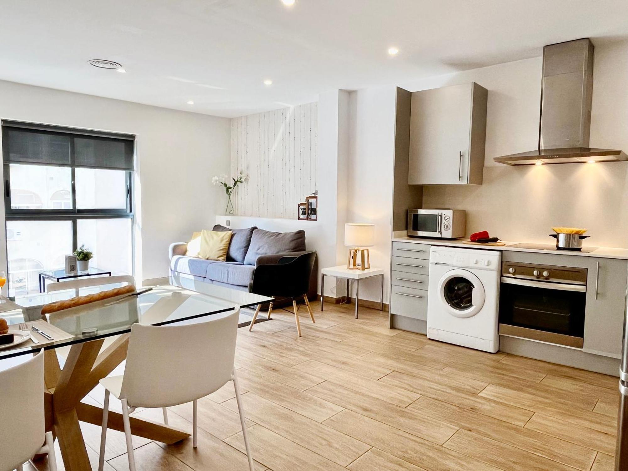 Feelathome Mozart Apartments บาร์เซโลนา ภายนอก รูปภาพ