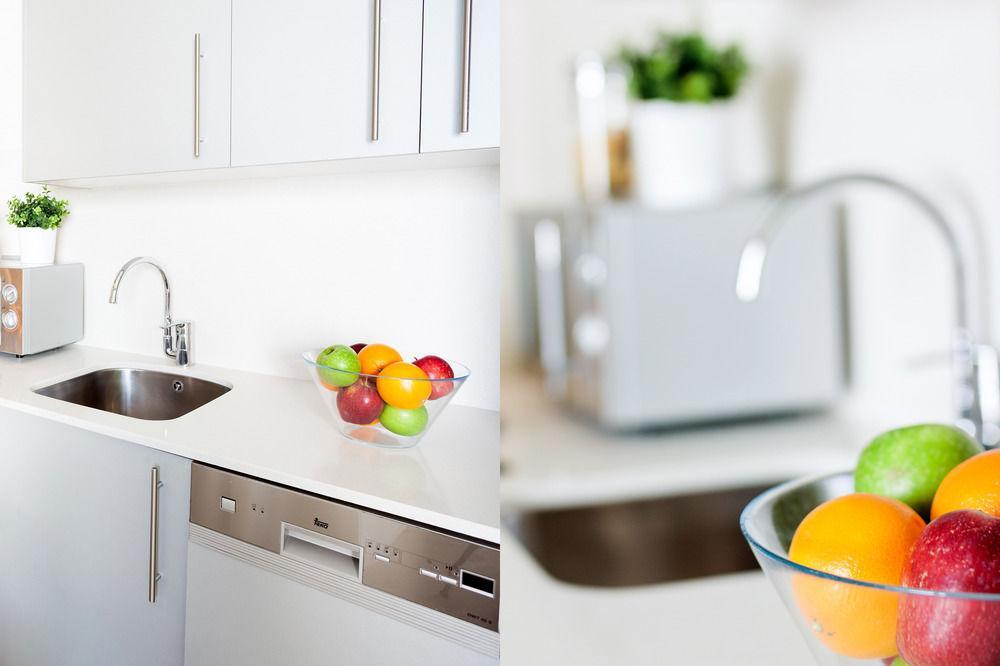 Feelathome Mozart Apartments บาร์เซโลนา ภายนอก รูปภาพ